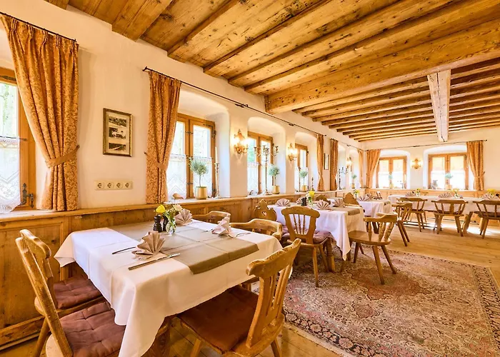 Otel Waldgasthof Buchenhain Baierbrunn