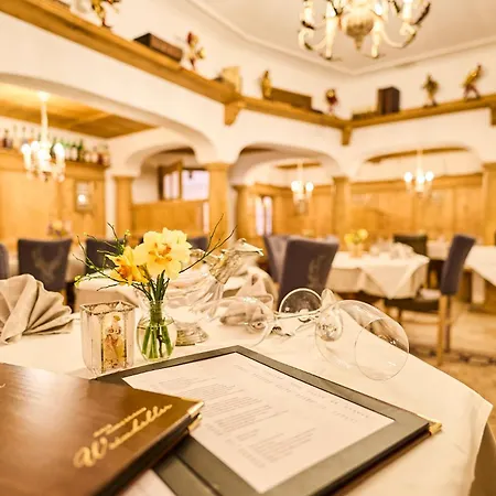 Waldgasthof Buchenhain Szálloda 3*