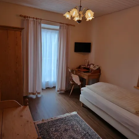 Waldgasthof Buchenhain Отель