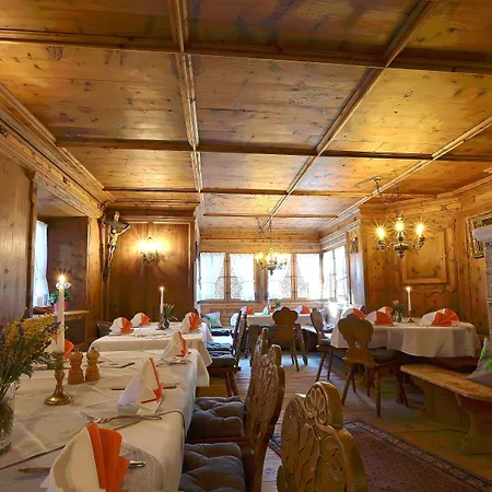 Waldgasthof Buchenhain 3*
